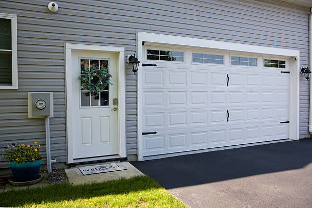 24/7 Emergency Garage Door Panel Replacement experts in Haines, AK